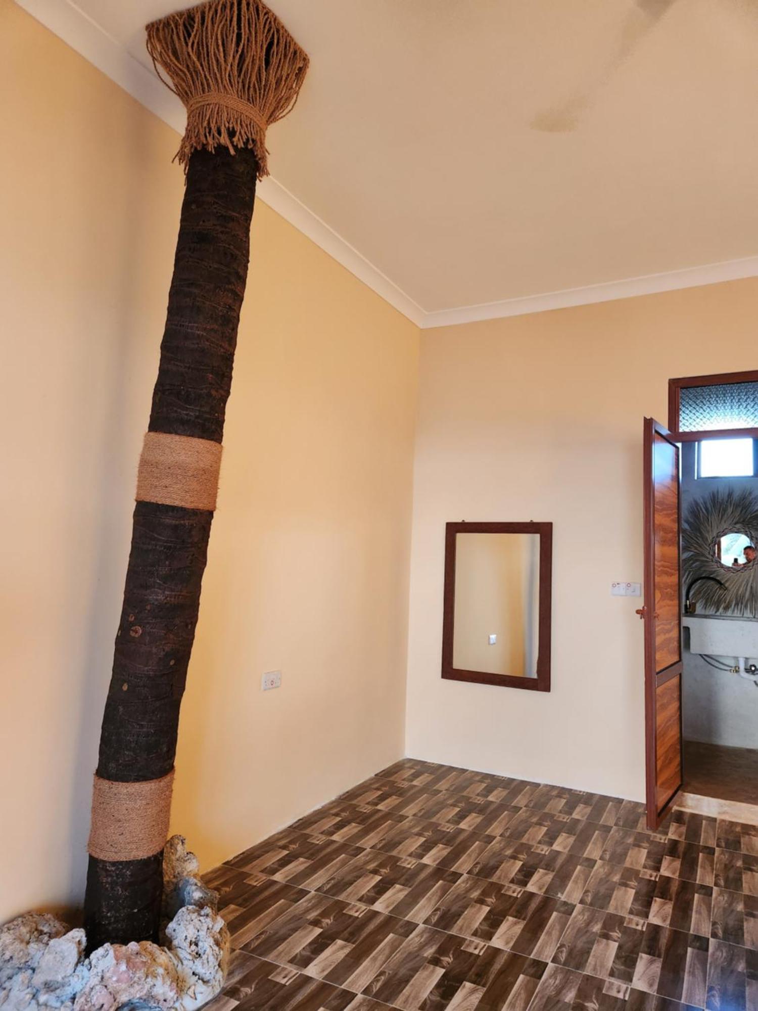 فندق Two Palms جامبياني المظهر الخارجي الصورة