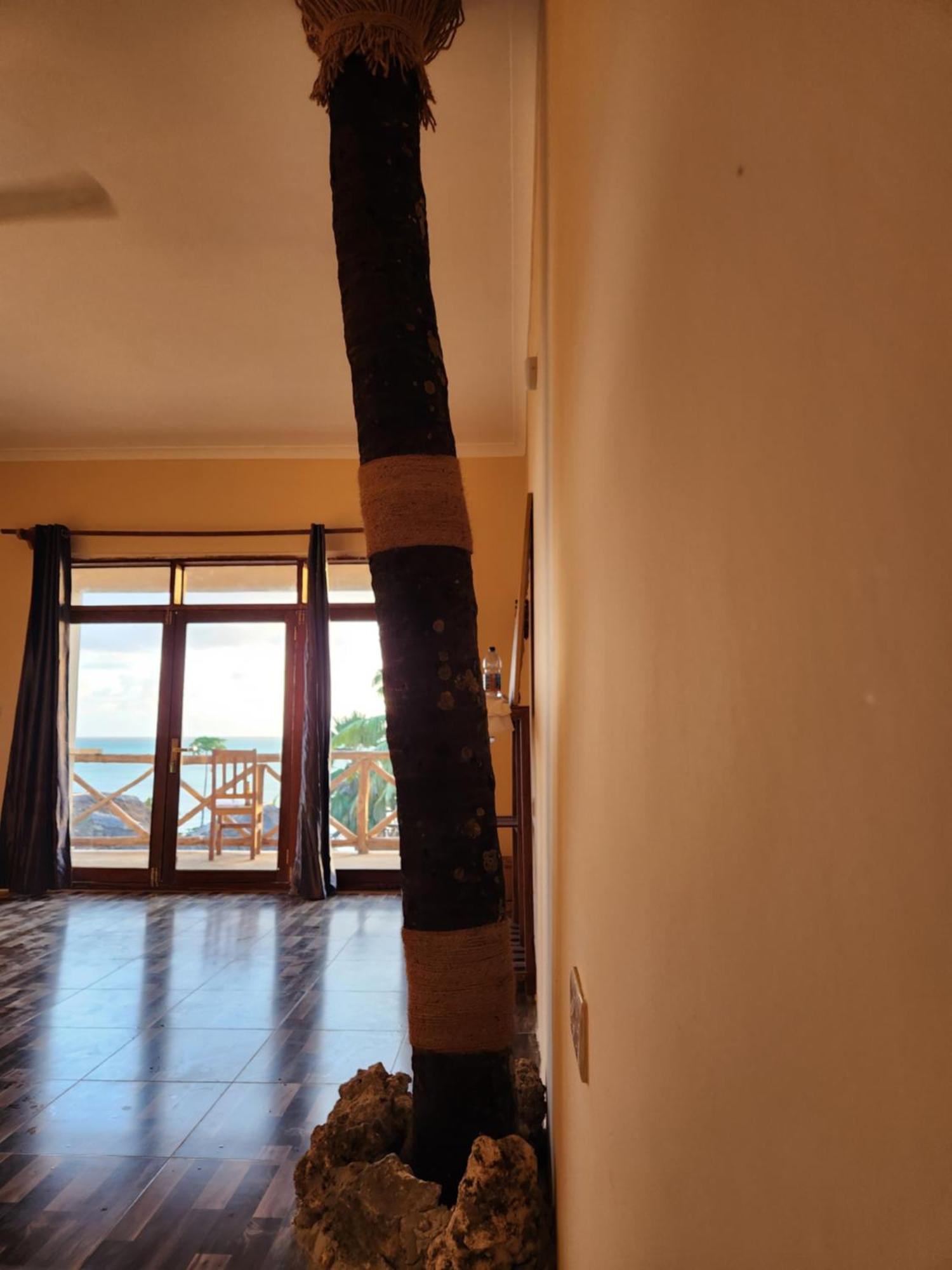 فندق Two Palms جامبياني المظهر الخارجي الصورة