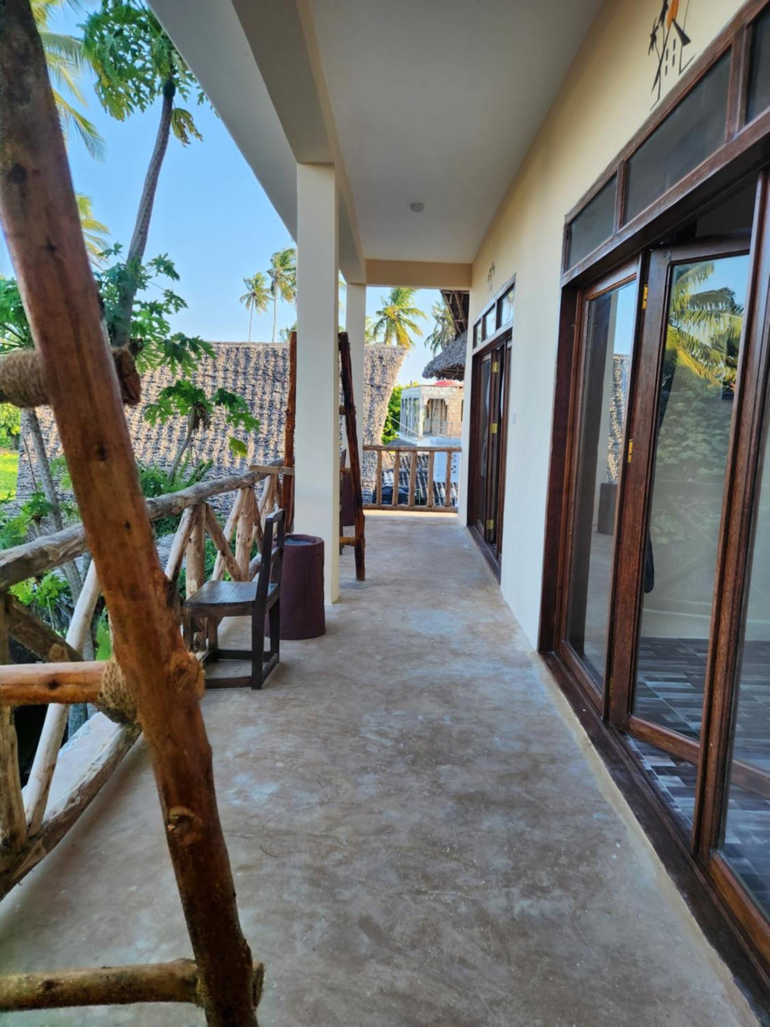 فندق Two Palms جامبياني المظهر الخارجي الصورة